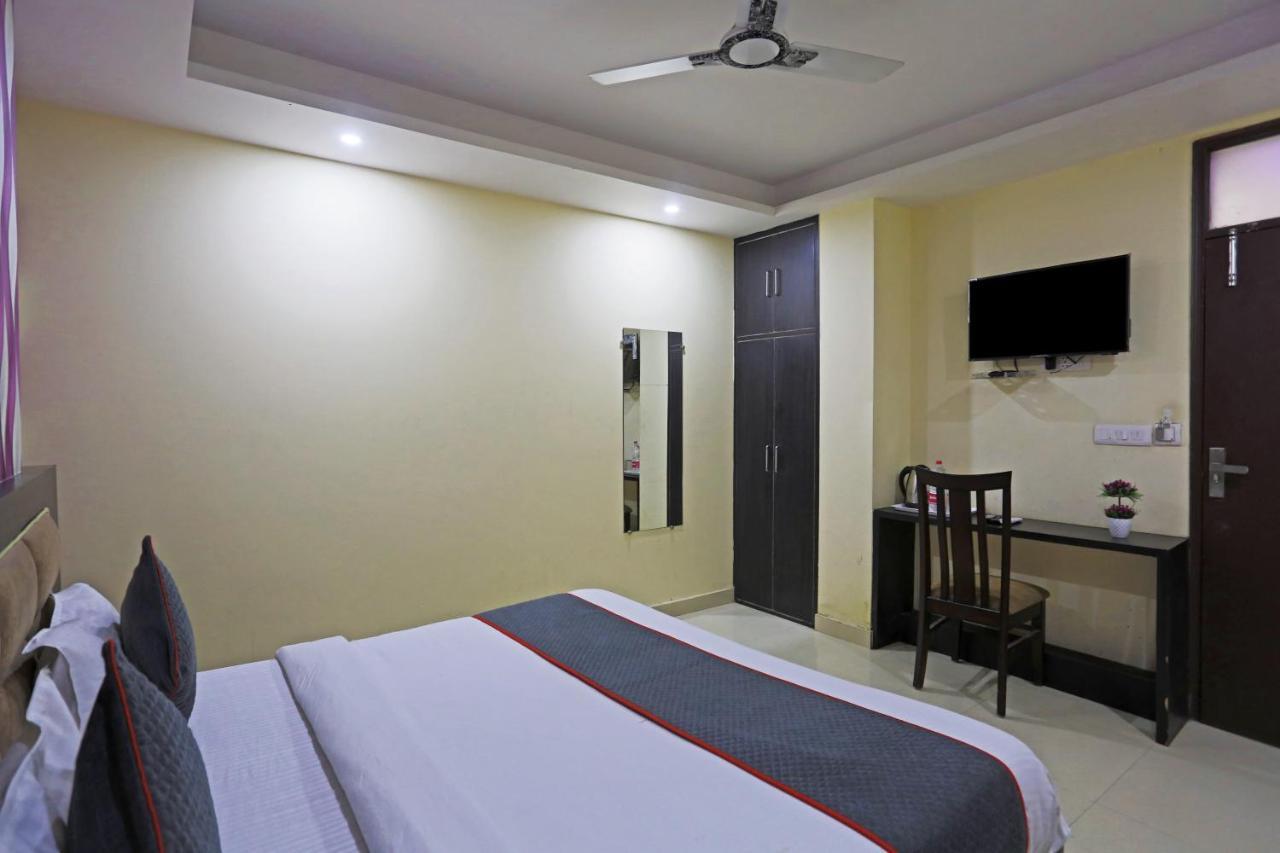 Airport Hotel Rosewood 新德里 外观 照片